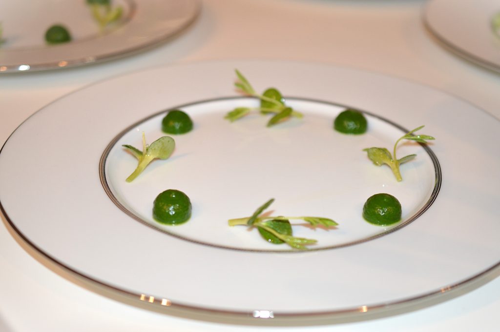 Une assiette décorée