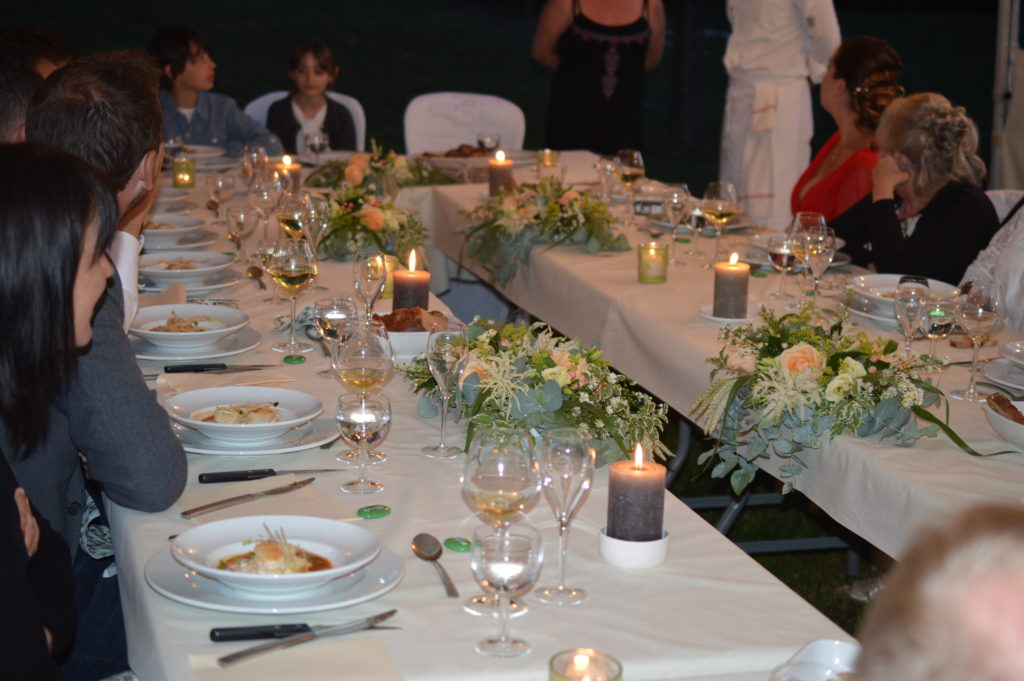 Dîner festif en famille dans les yvelynes